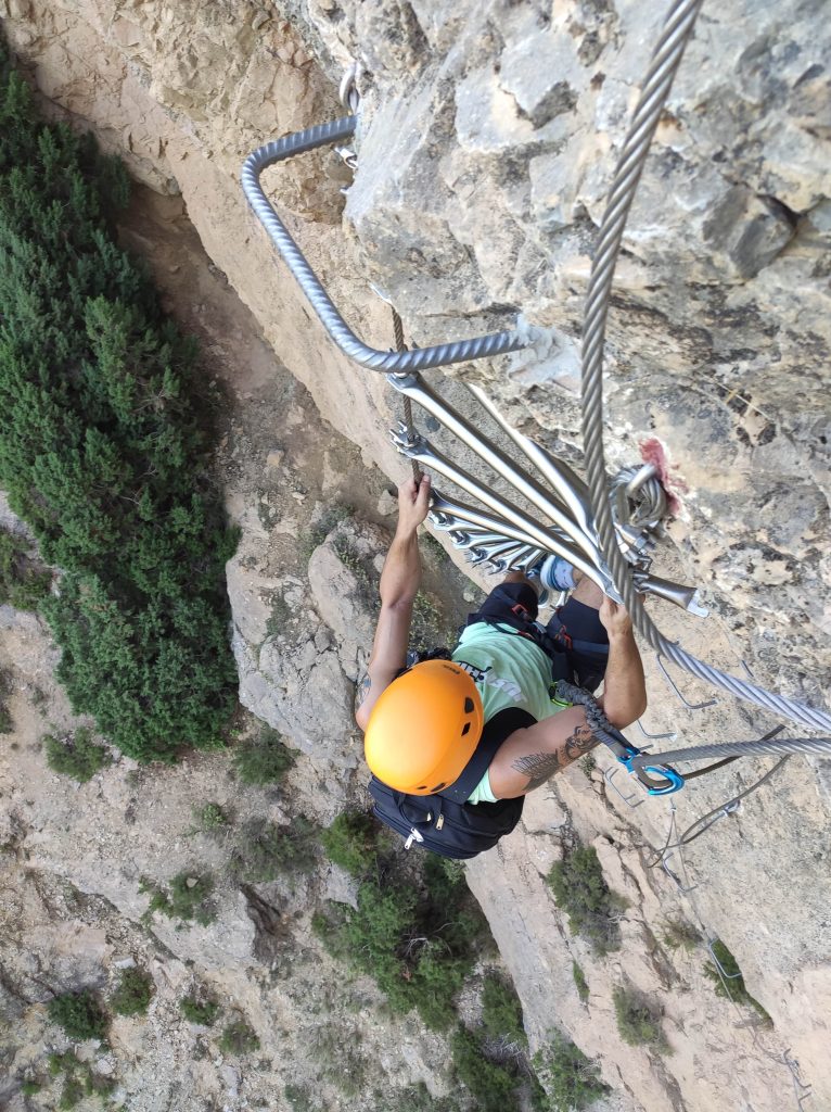 via ferrata de la escaleruela en cazorla tramo deportivo helicoidal